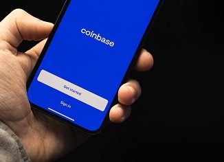 Coinbase unveils global, instant money transfers via popular messaging and social platforms