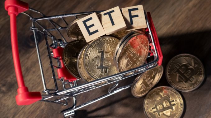 Bitcoin ETF Approval Odds Raised to 95%: Bloomberg Analyst